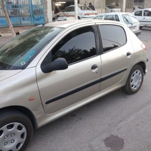 پژو ۲۰۶ رنگ بژ مدل ۱۳۸۴